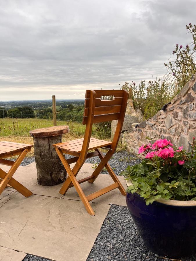 Hilltop Hideaway - Secluded Pod With Private Hot Tub Newry Luaran gambar